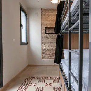 Ibarra By Bossh! Albergue Sevilha